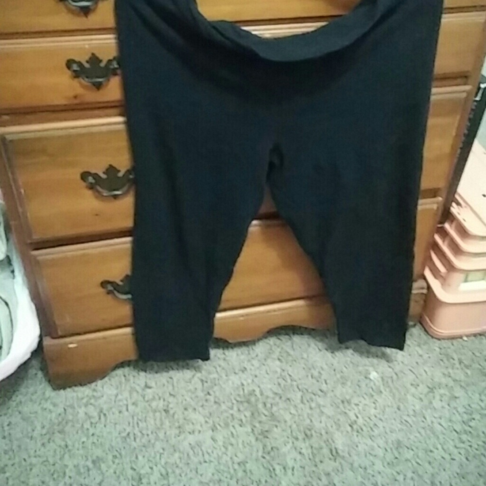 Black leggings